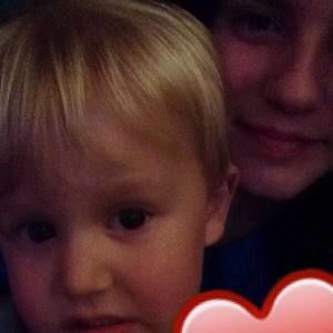 Meet your Posher, Mallory